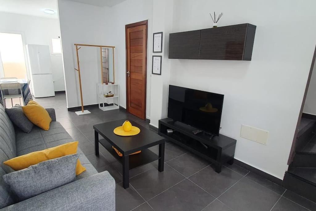 Casa Mivic Apartment Tias Luaran gambar